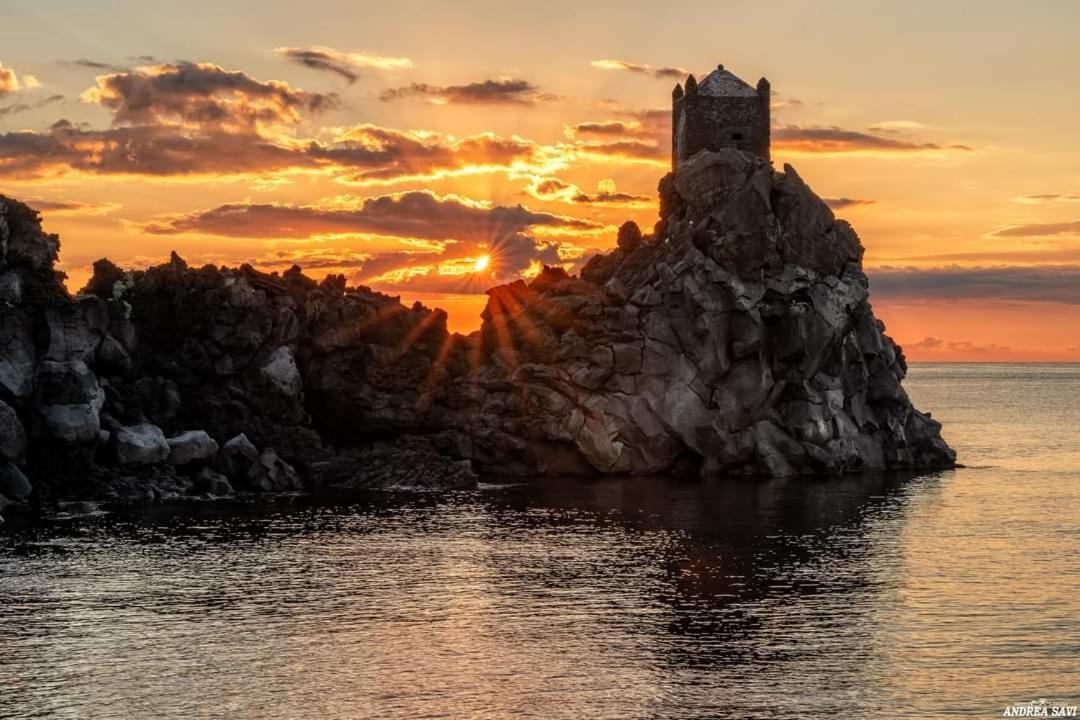 Bed and Breakfast Made In Sicily Santa Tecla Ачиреале Экстерьер фото
