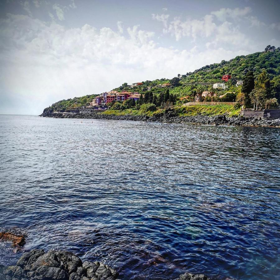 Bed and Breakfast Made In Sicily Santa Tecla Ачиреале Экстерьер фото