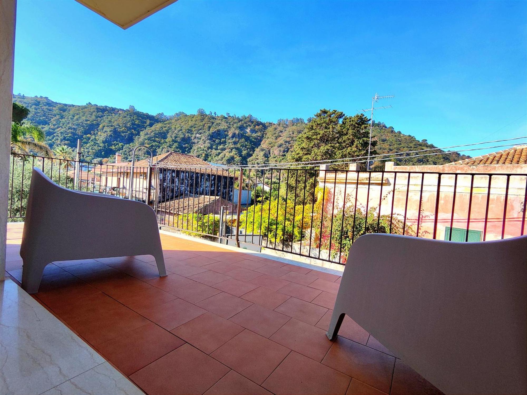 Bed and Breakfast Made In Sicily Santa Tecla Ачиреале Экстерьер фото